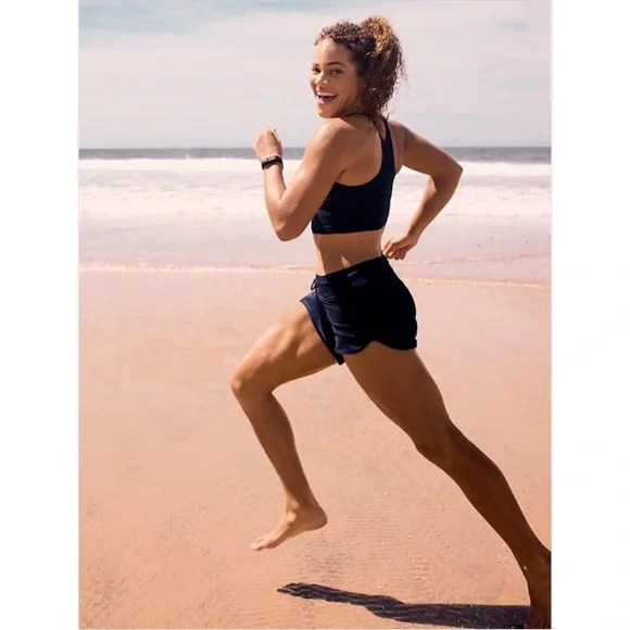 NWT Athleta Surge Short - Picture 8 of 8